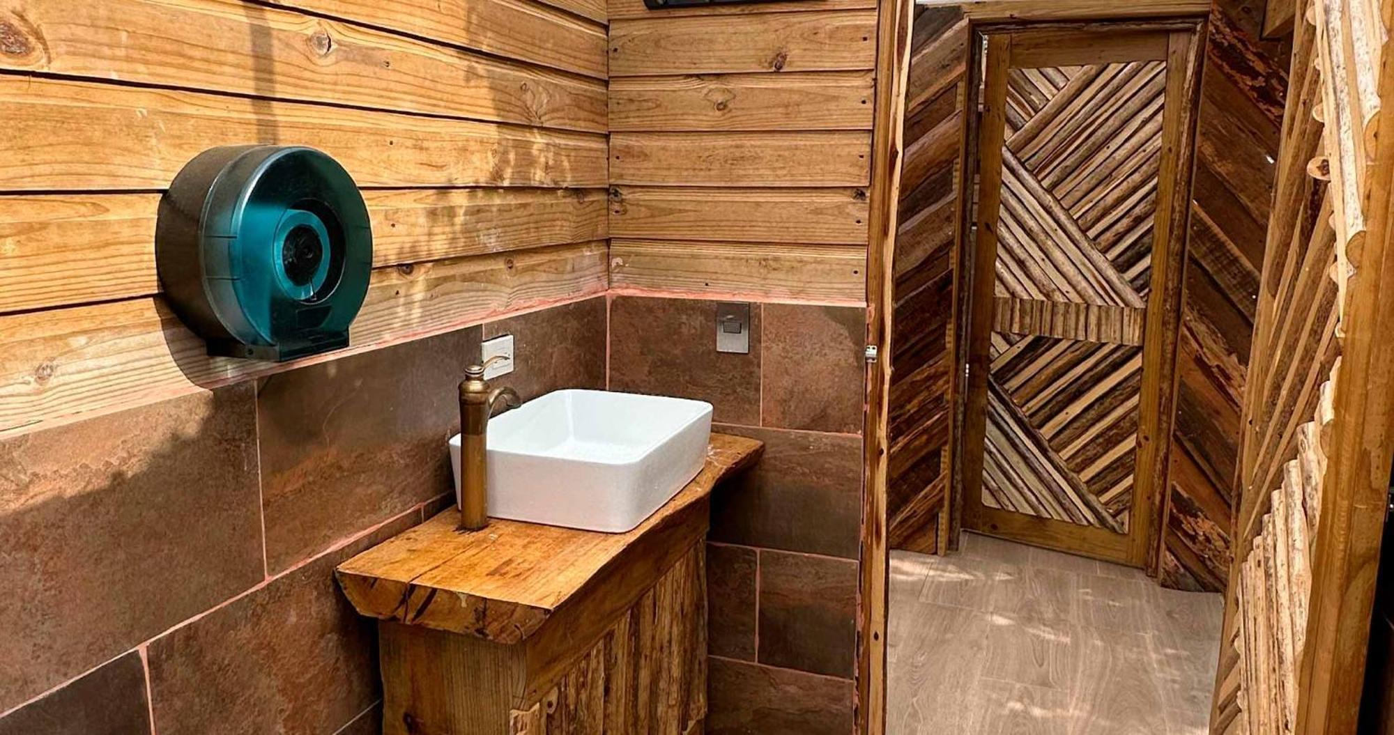 Glamping Ecolodge Cueva De Las Aguilas Pedernales Εξωτερικό φωτογραφία