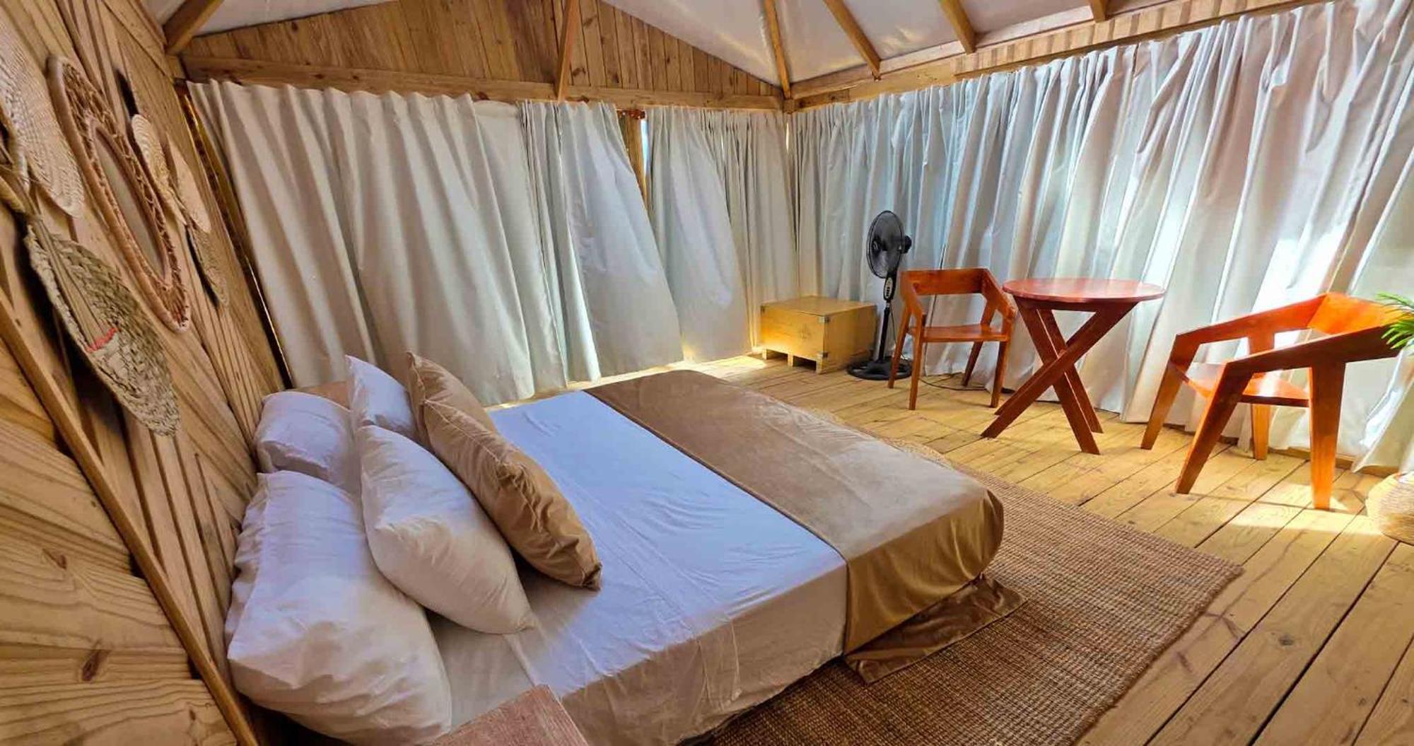 Glamping Ecolodge Cueva De Las Aguilas Pedernales Εξωτερικό φωτογραφία